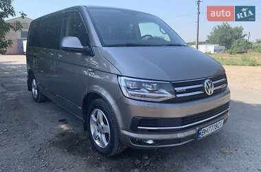Volkswagen Multivan  2017
