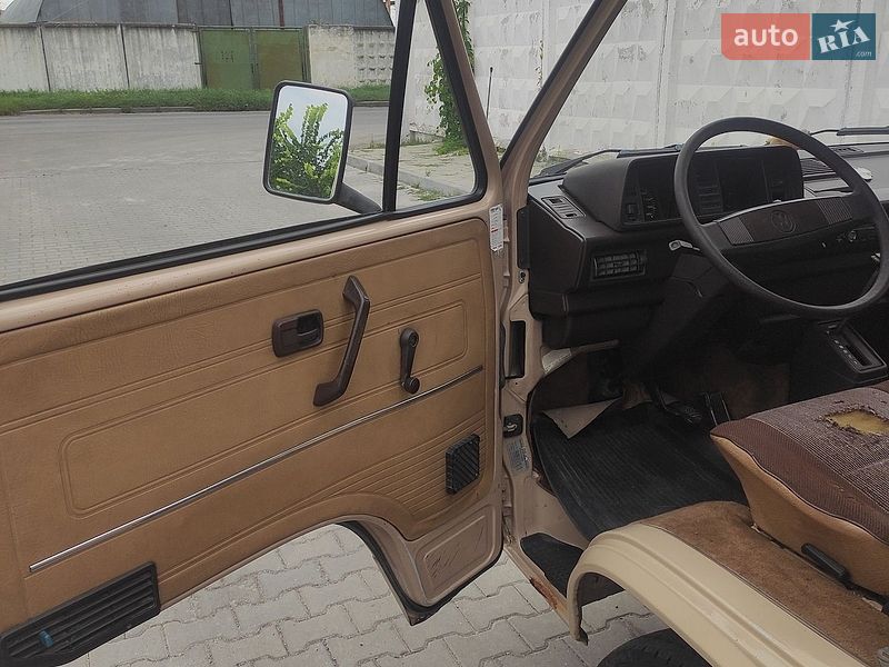 Минивэн Volkswagen Multivan 1989 в Хмельницком