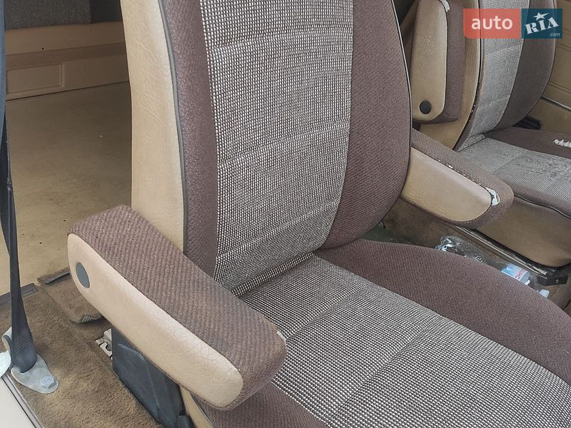 Минивэн Volkswagen Multivan 1989 в Хмельницком
