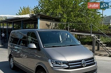 Volkswagen Multivan  2018