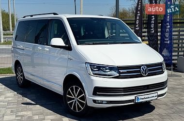 Volkswagen Multivan  2017