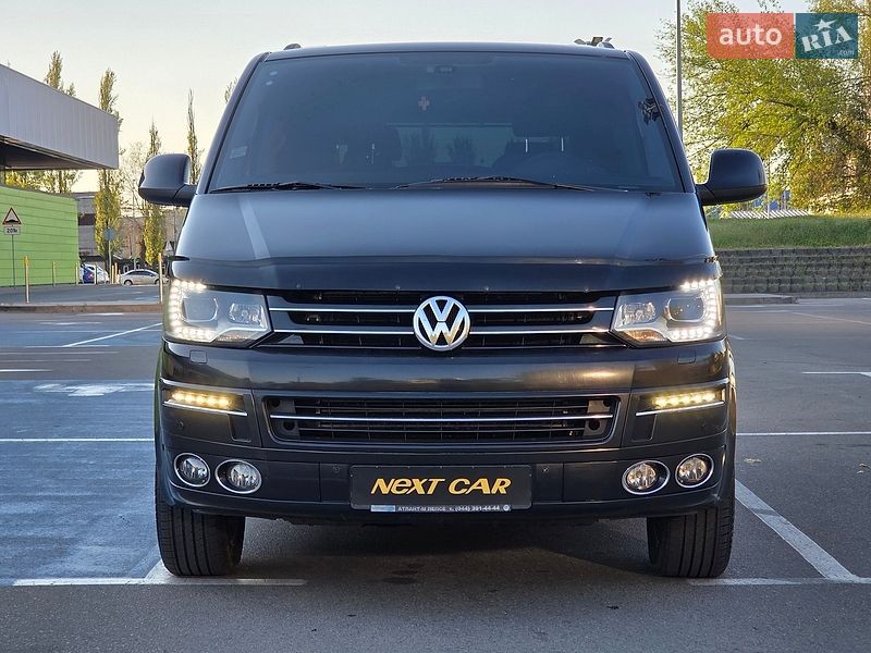 Минивэн Volkswagen Multivan 2012 в Киеве