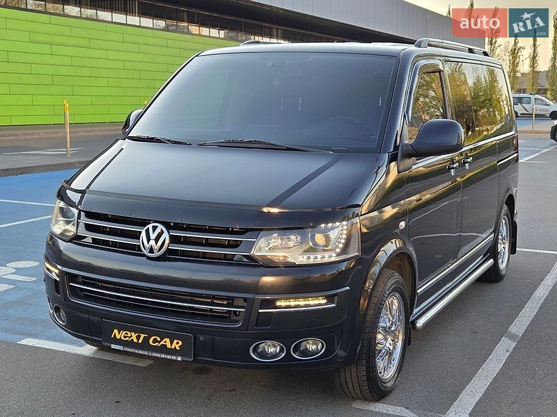 Минивэн Volkswagen Multivan 2012 в Киеве