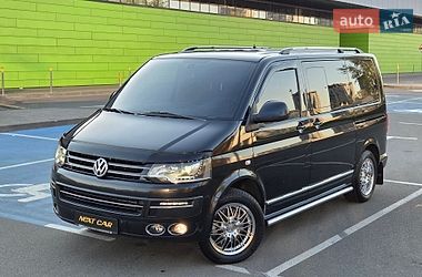 Минивэн Volkswagen Multivan 2012 в Киеве