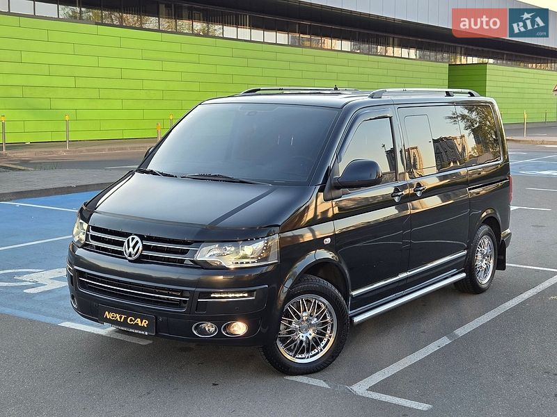 Минивэн Volkswagen Multivan 2012 в Киеве