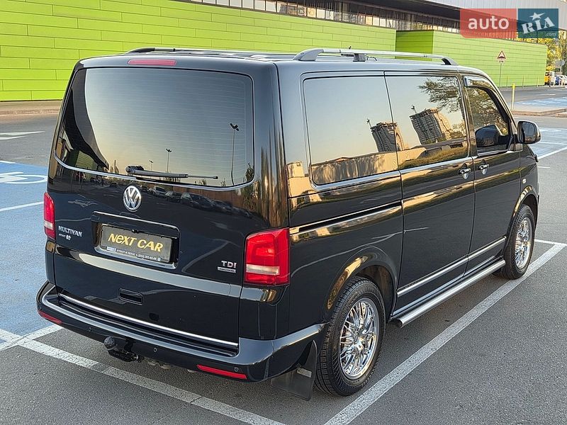 Минивэн Volkswagen Multivan 2012 в Киеве