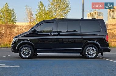 Минивэн Volkswagen Multivan 2012 в Киеве