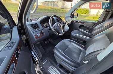 Минивэн Volkswagen Multivan 2012 в Киеве
