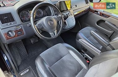Минивэн Volkswagen Multivan 2012 в Киеве