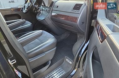 Минивэн Volkswagen Multivan 2012 в Киеве