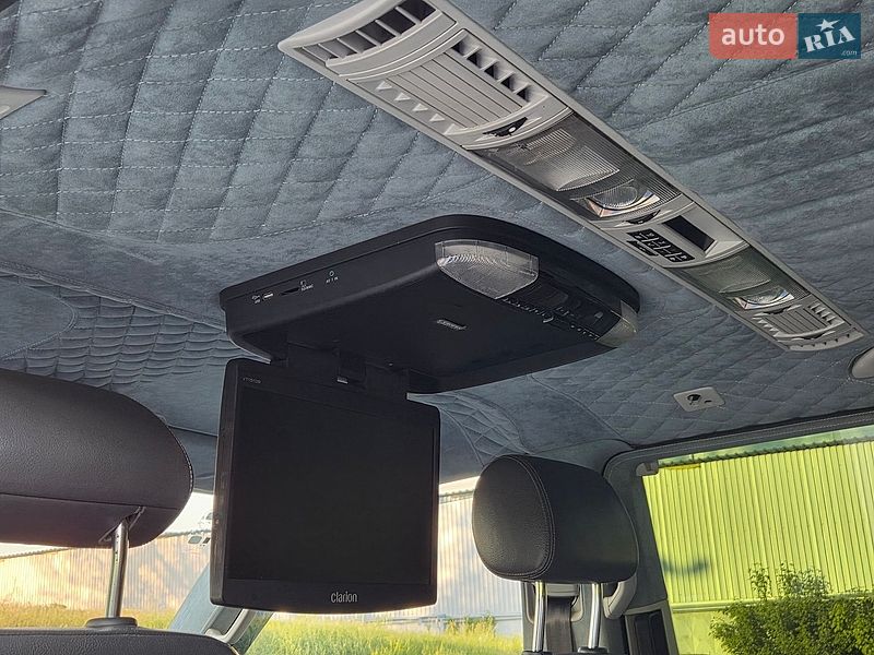 Минивэн Volkswagen Multivan 2012 в Киеве