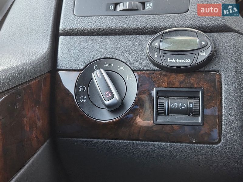 Минивэн Volkswagen Multivan 2012 в Киеве