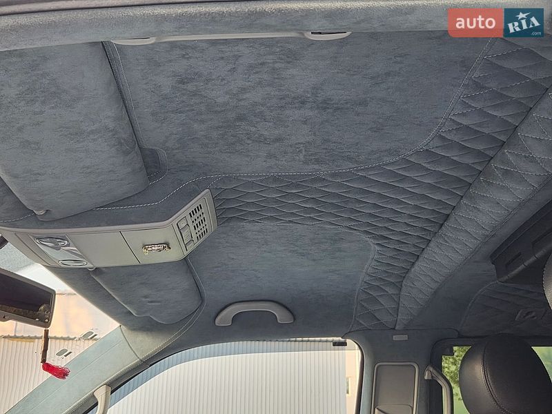 Минивэн Volkswagen Multivan 2012 в Киеве