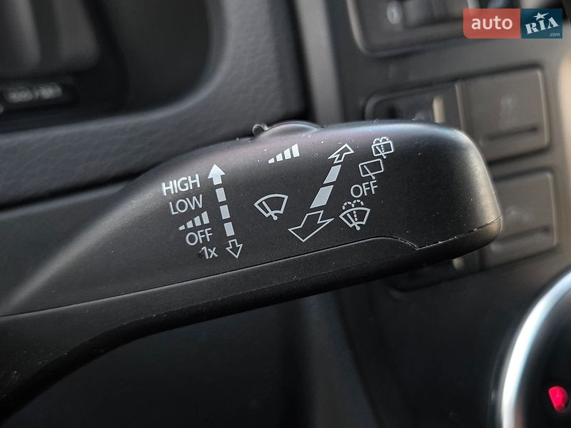 Минивэн Volkswagen Multivan 2012 в Киеве
