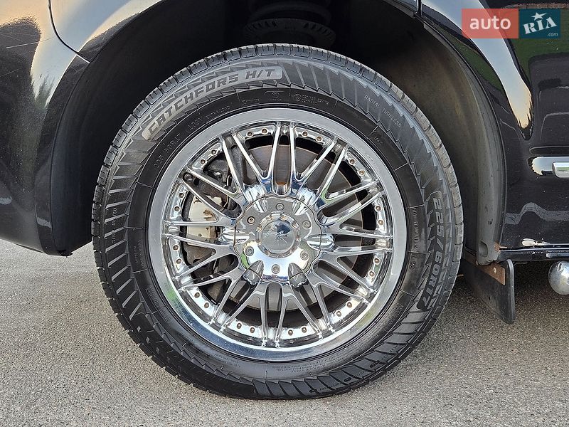 Минивэн Volkswagen Multivan 2012 в Киеве