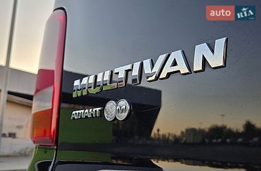 Минивэн Volkswagen Multivan 2012 в Киеве