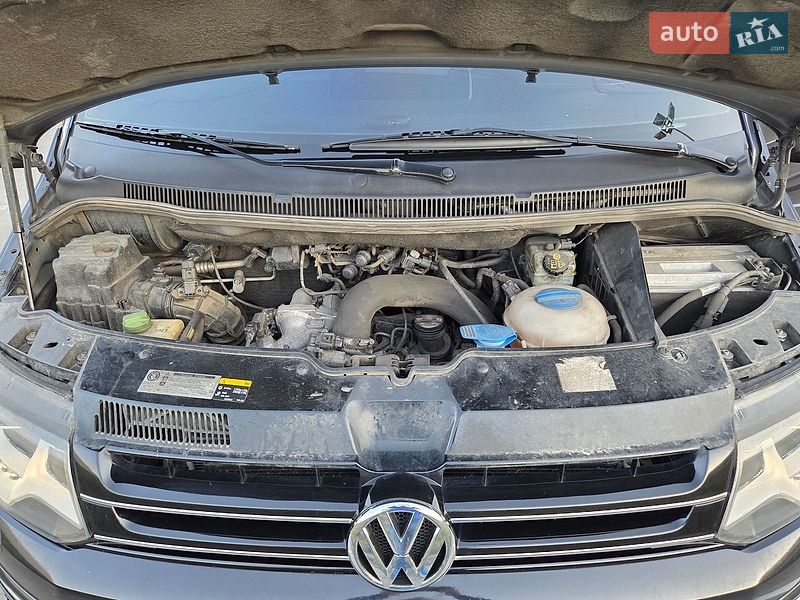 Минивэн Volkswagen Multivan 2012 в Киеве