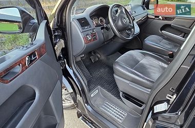 Минивэн Volkswagen Multivan 2012 в Киеве