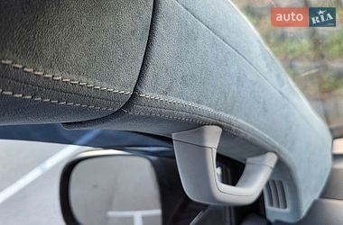 Минивэн Volkswagen Multivan 2012 в Киеве