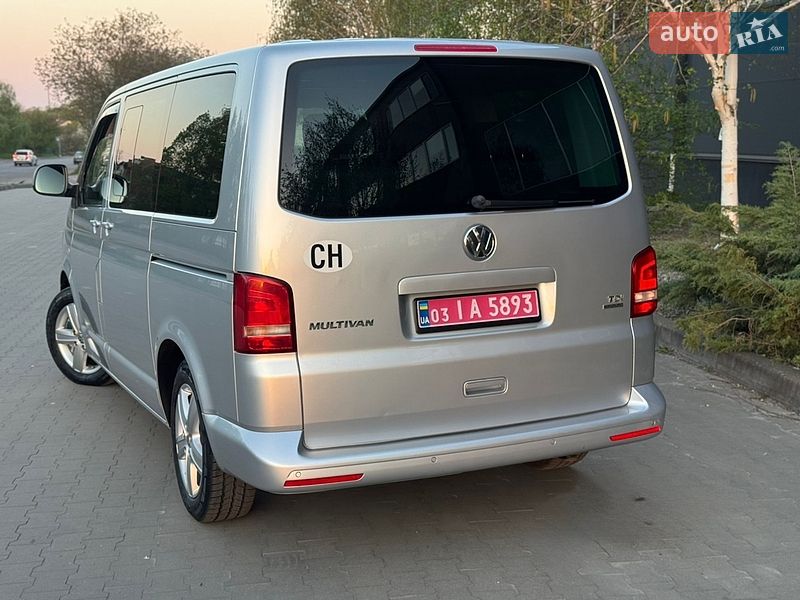 Минивэн Volkswagen Multivan 2013 в Белой Церкви