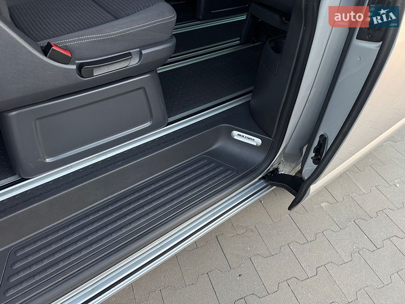 Минивэн Volkswagen Multivan 2013 в Белой Церкви