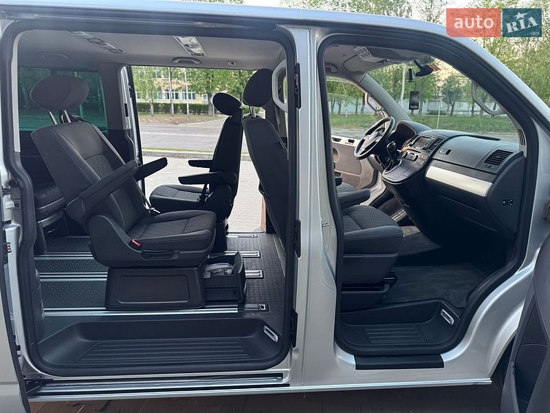 Минивэн Volkswagen Multivan 2013 в Белой Церкви
