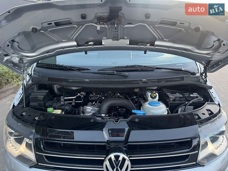 Минивэн Volkswagen Multivan 2013 в Белой Церкви