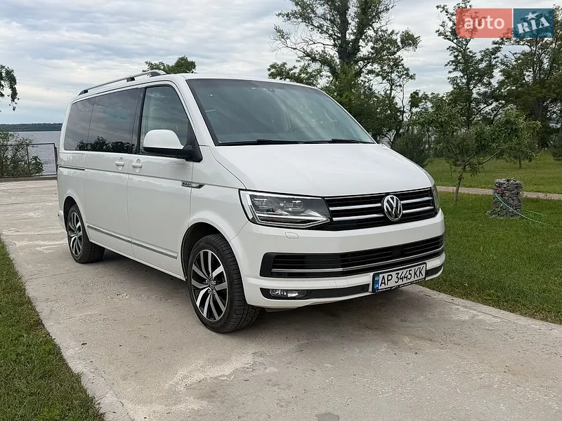 Volkswagen Multivan 2016
