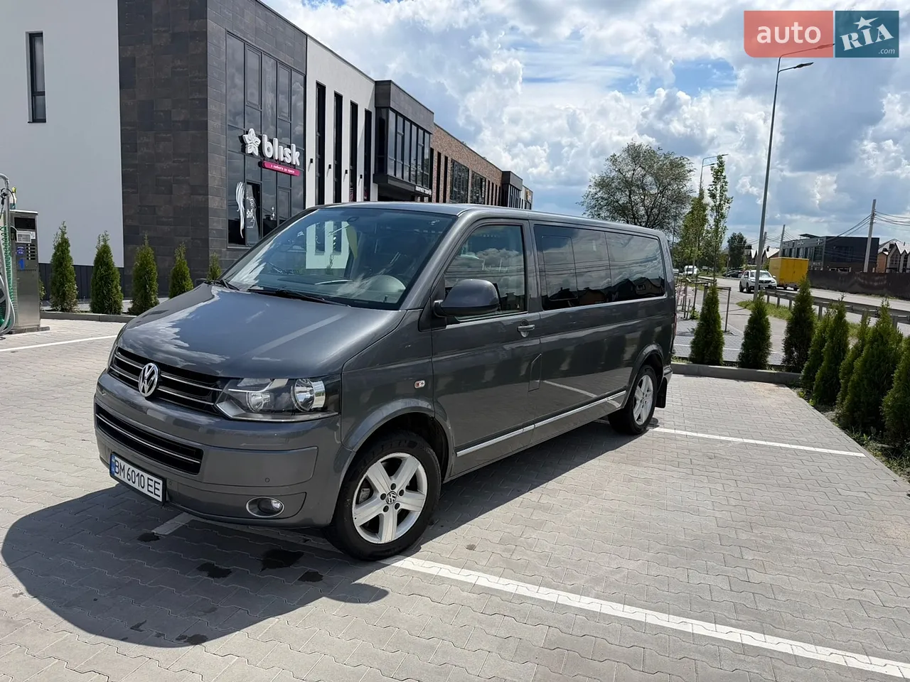 2010 Volkswagen Multivan - мініатюра 2