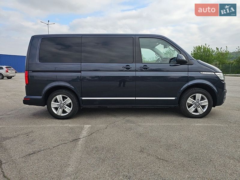 Минивэн Volkswagen Multivan 2020 в Черновцах