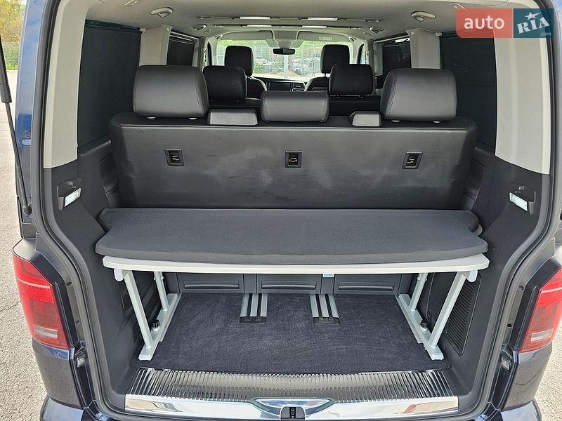 Минивэн Volkswagen Multivan 2020 в Черновцах