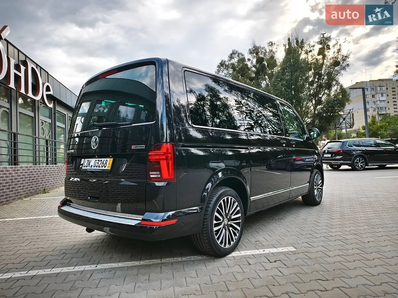 2022 Volkswagen Multivan - мініатюра 3