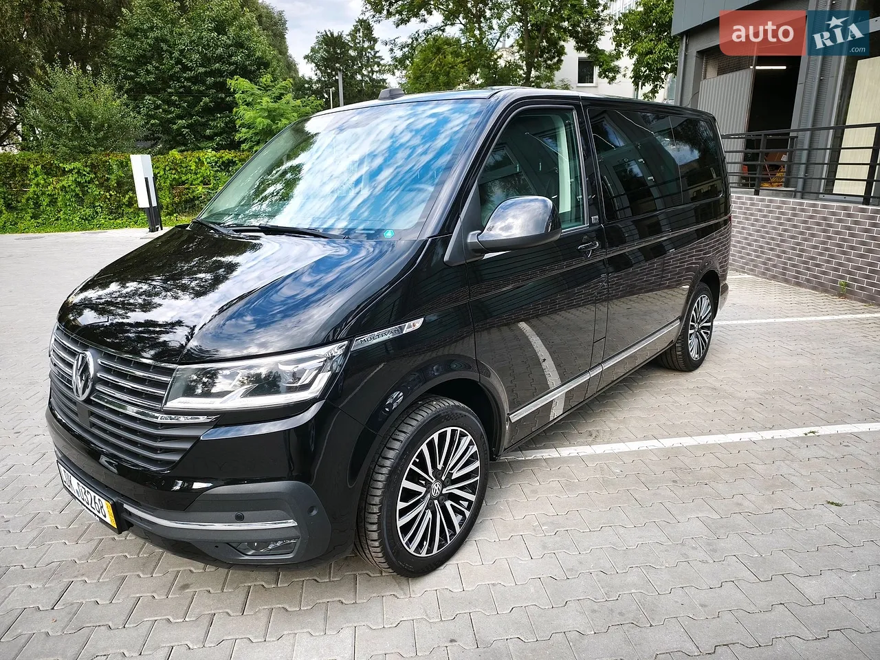 2022 Volkswagen Multivan - мініатюра 4