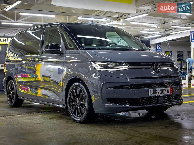 Минивэн Volkswagen Multivan 2022 в Черновцах Минивэн Volkswagen Multivan 2022 в Черновцах