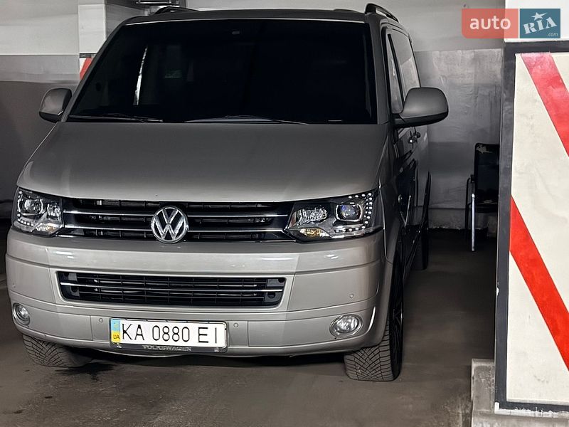 Минивэн Volkswagen Multivan 2010 в Киеве фото 18 Минивэн Volkswagen Multivan 2010 в Киеве