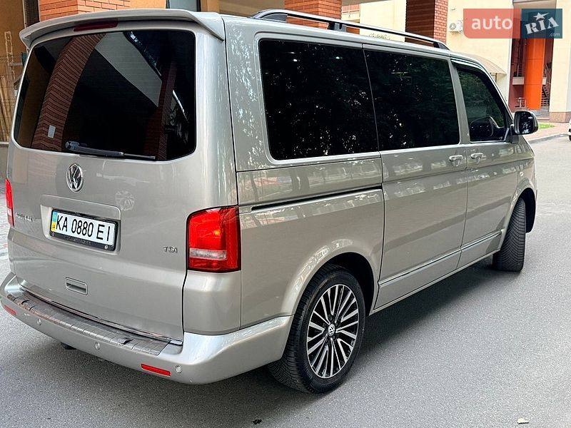 Минивэн Volkswagen Multivan 2010 в Киеве фото 7 Минивэн Volkswagen Multivan 2010 в Киеве