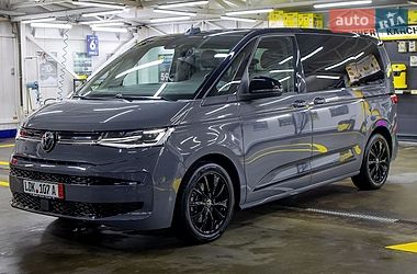 volkswagen multivan 2022 в Чернівці від професійного продавця Олександр