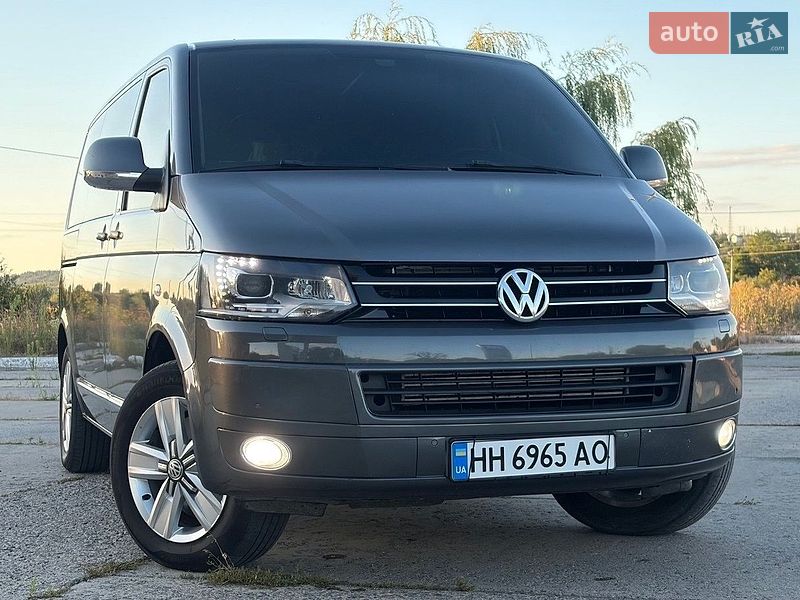 Минивэн Volkswagen Multivan 2014 в Ананьеве