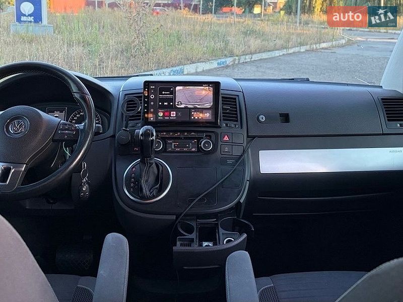 Минивэн Volkswagen Multivan 2014 в Ананьеве