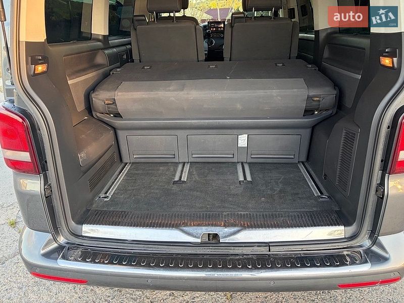 Минивэн Volkswagen Multivan 2014 в Ананьеве