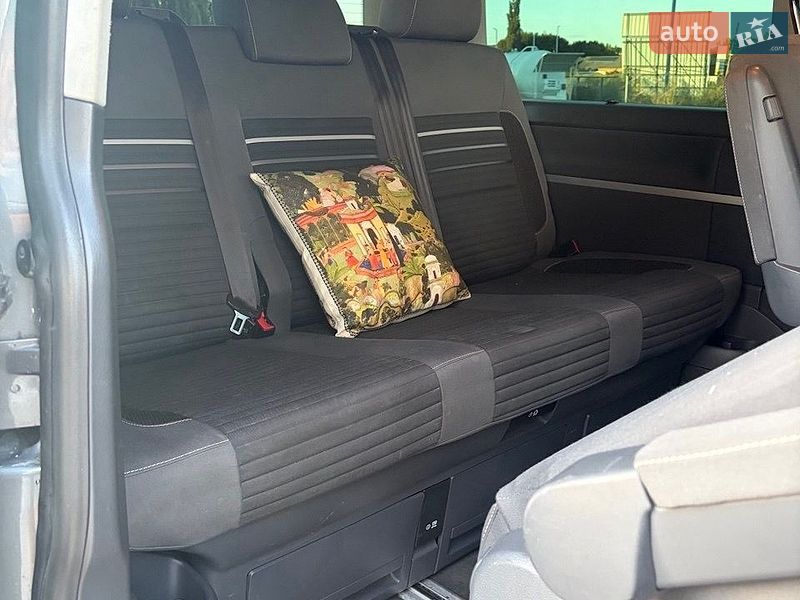 Минивэн Volkswagen Multivan 2014 в Ананьеве