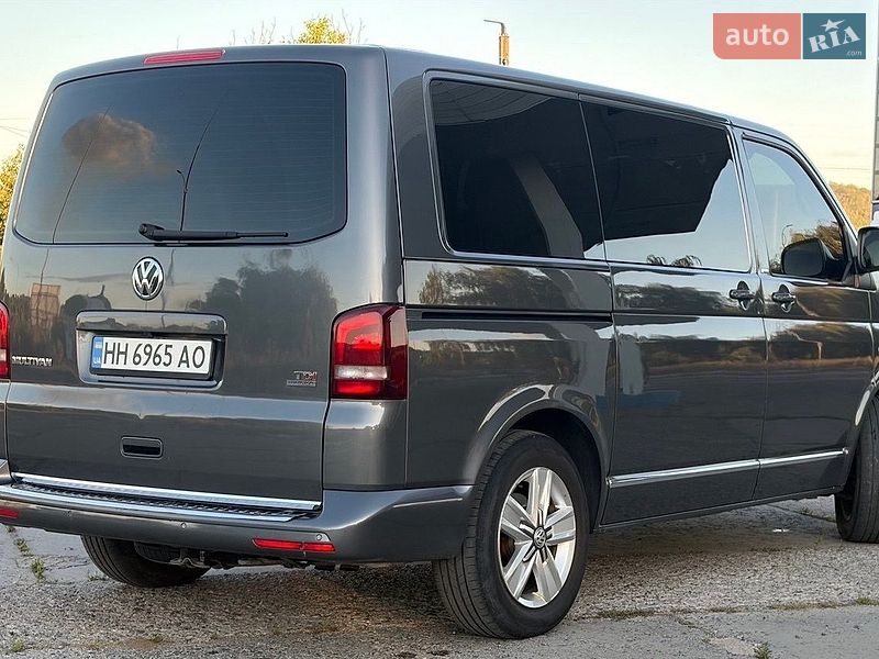 Минивэн Volkswagen Multivan 2014 в Ананьеве