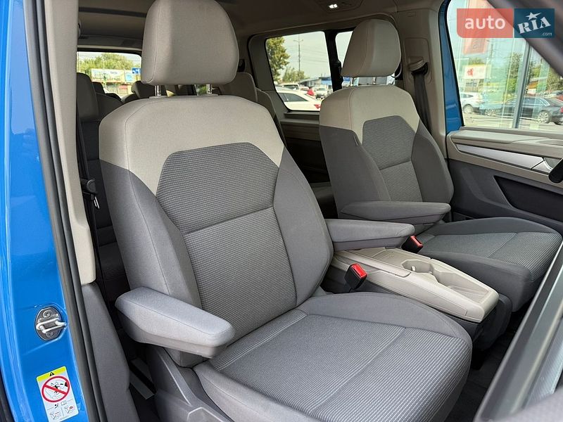 Мінівен Volkswagen Multivan 2022 в Хмельницькому