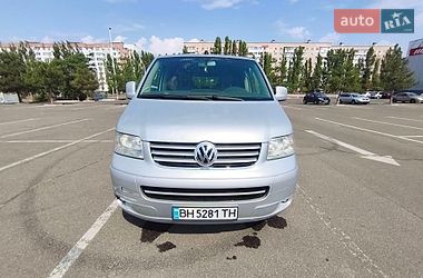 Volkswagen Multivan  2004
