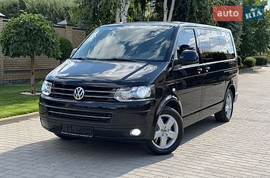 Volkswagen Multivan  2010