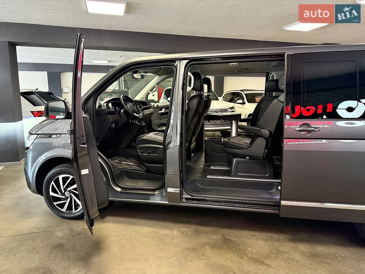 2023 Volkswagen Multivan - мініатюра 4