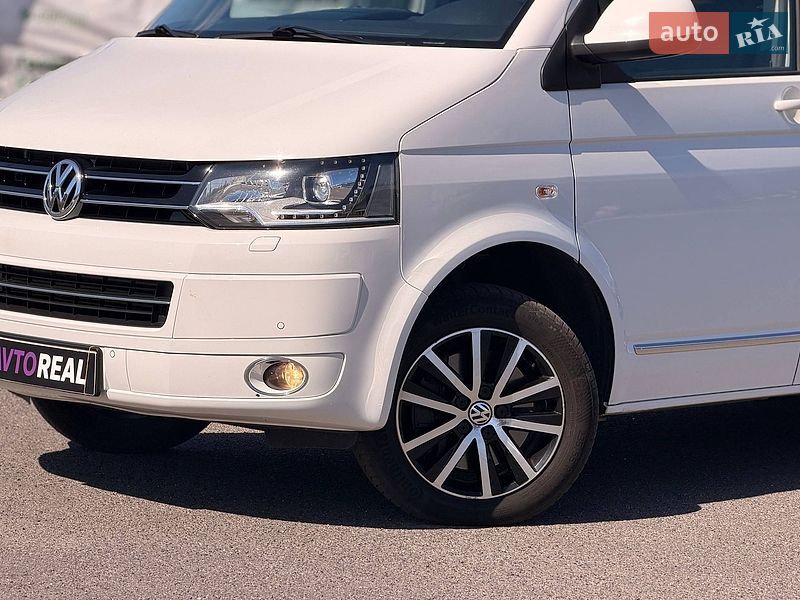 Минивэн Volkswagen Multivan 2013 в Кривом Роге