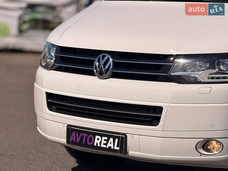 Минивэн Volkswagen Multivan 2013 в Кривом Роге