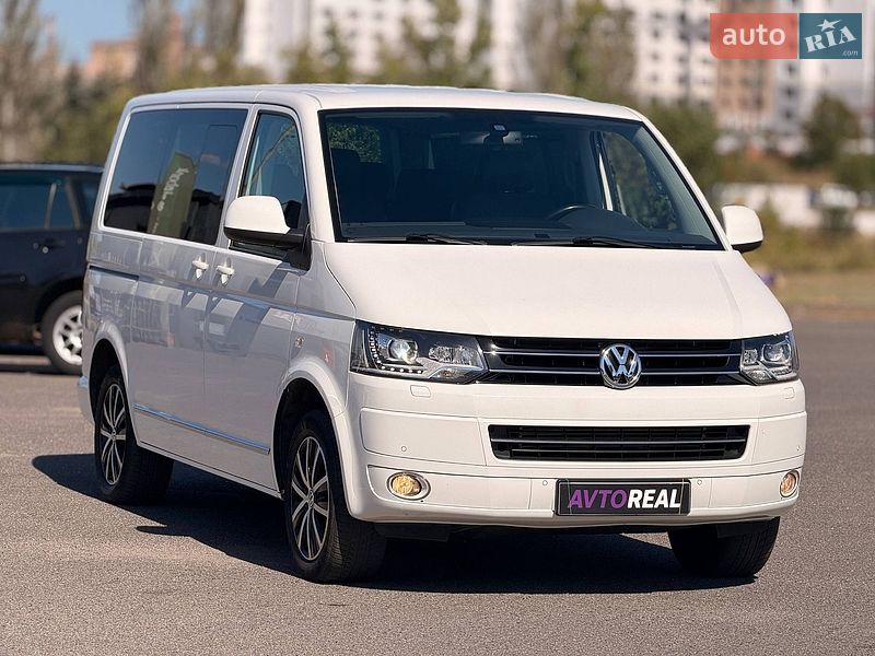 Минивэн Volkswagen Multivan 2013 в Кривом Роге