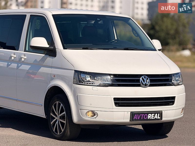 Минивэн Volkswagen Multivan 2013 в Кривом Роге